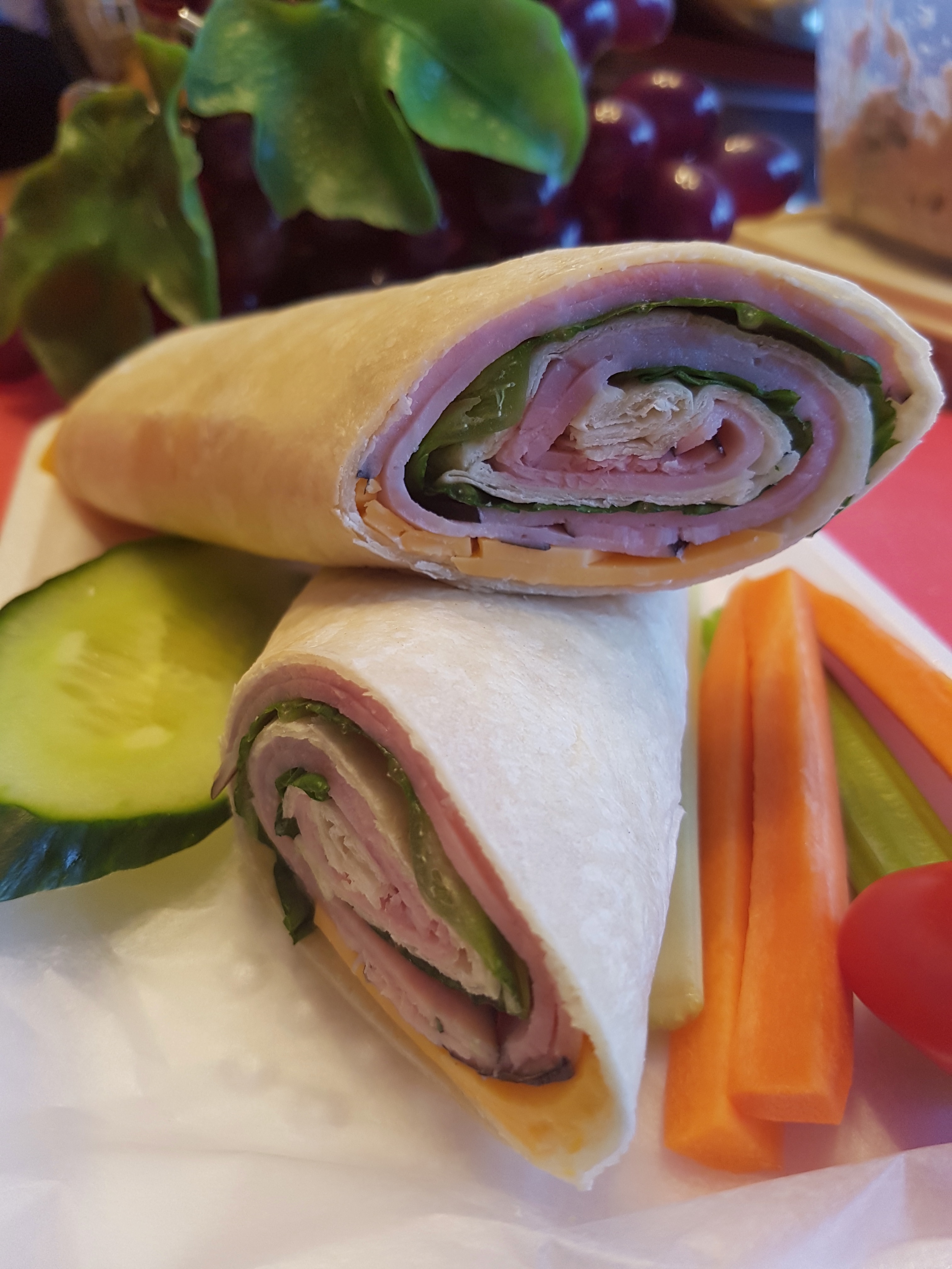 Ham and Cheddar Wraps