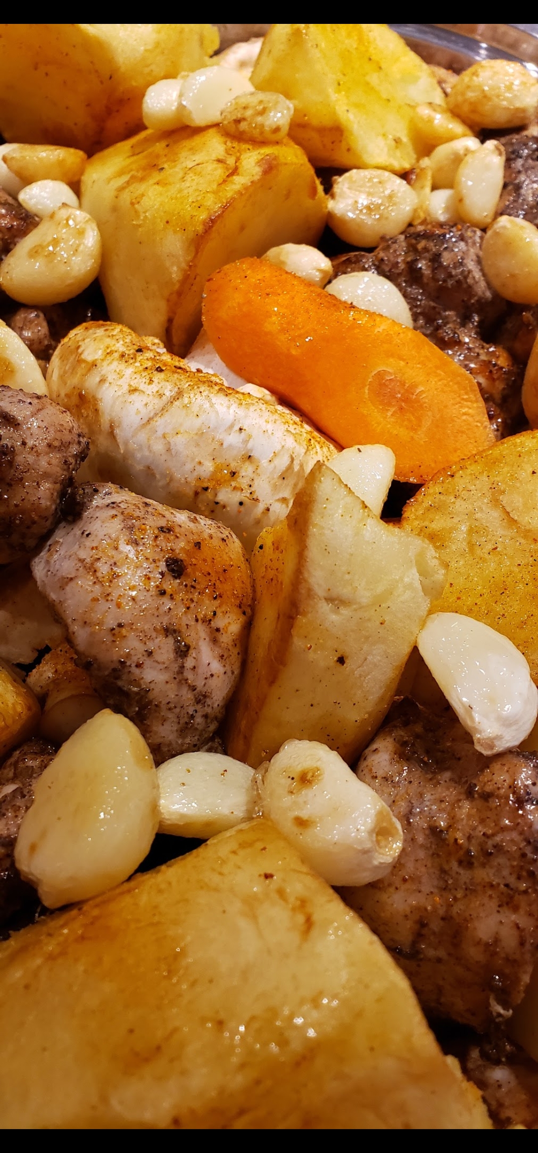 413 Roasted Chicken and Potatos with Gravy